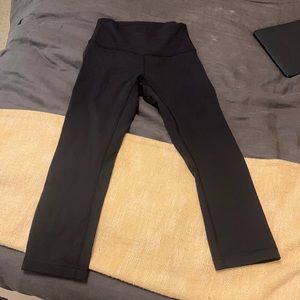 Black Lululemon Align leggings